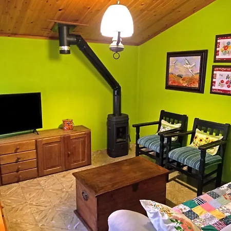 Holiday home Rural Salut - Cal Peguera, Casa De Cuento En Medio Del Bosque Castell de l'Areny